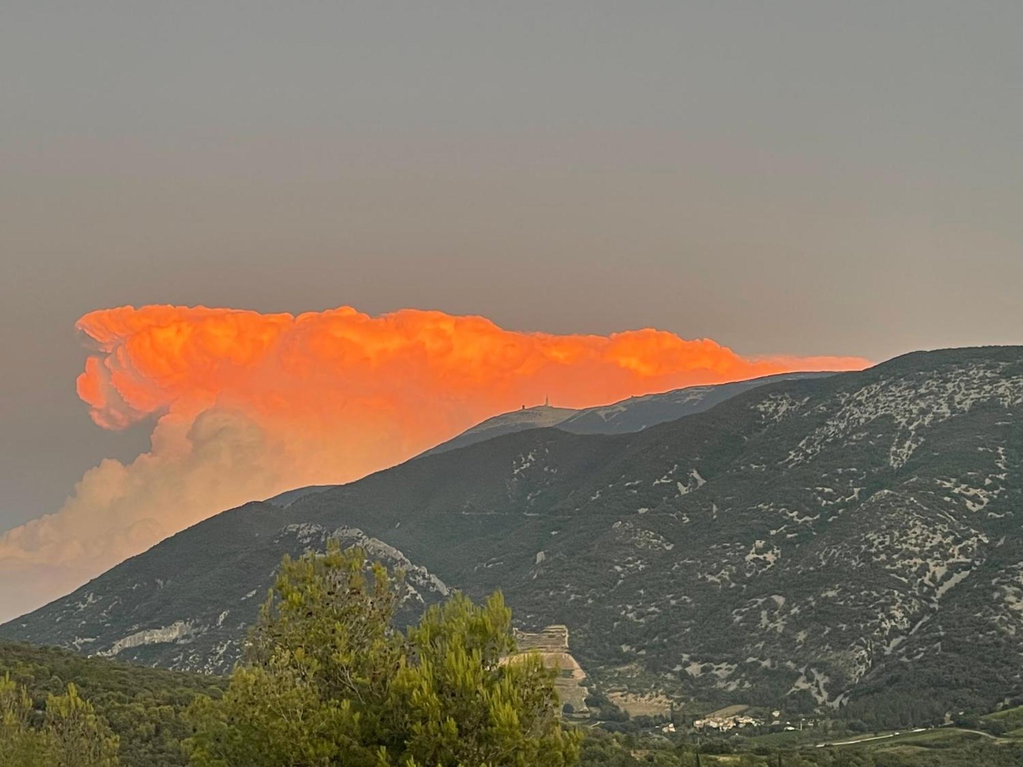 Les Terrasses Du Ventoux Apartment Mollans-sur-Ouveze Bagian luar foto